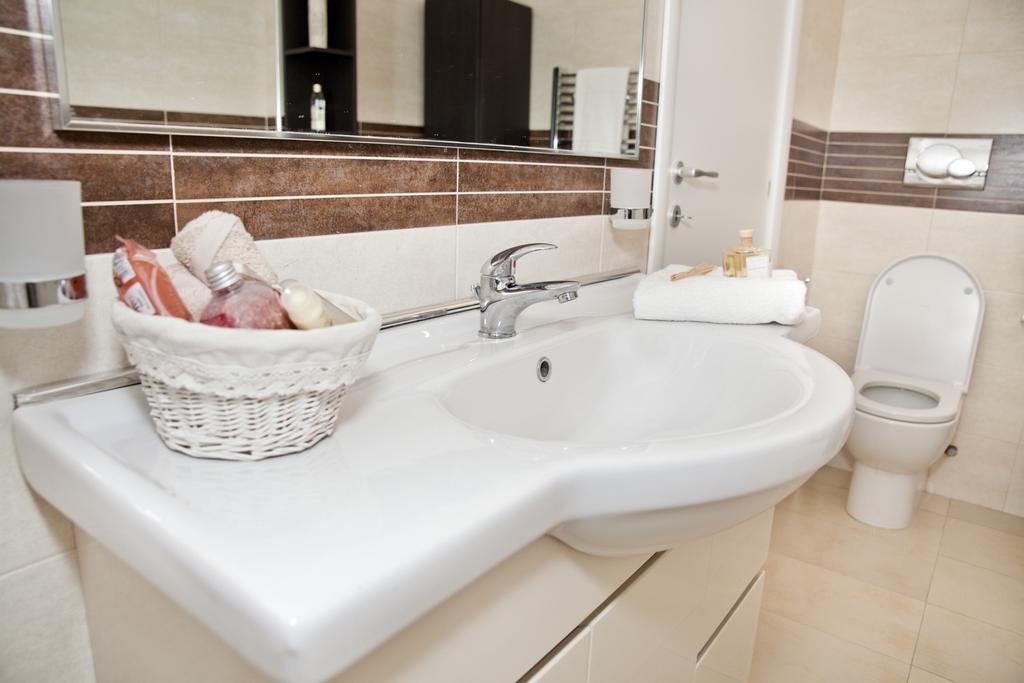 Spanish Steps House Vittoria Rome Room photo